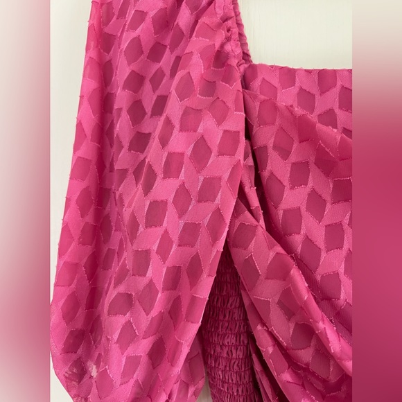 AMANDA UPRICHARD hot pink top - Picture 6 of 6